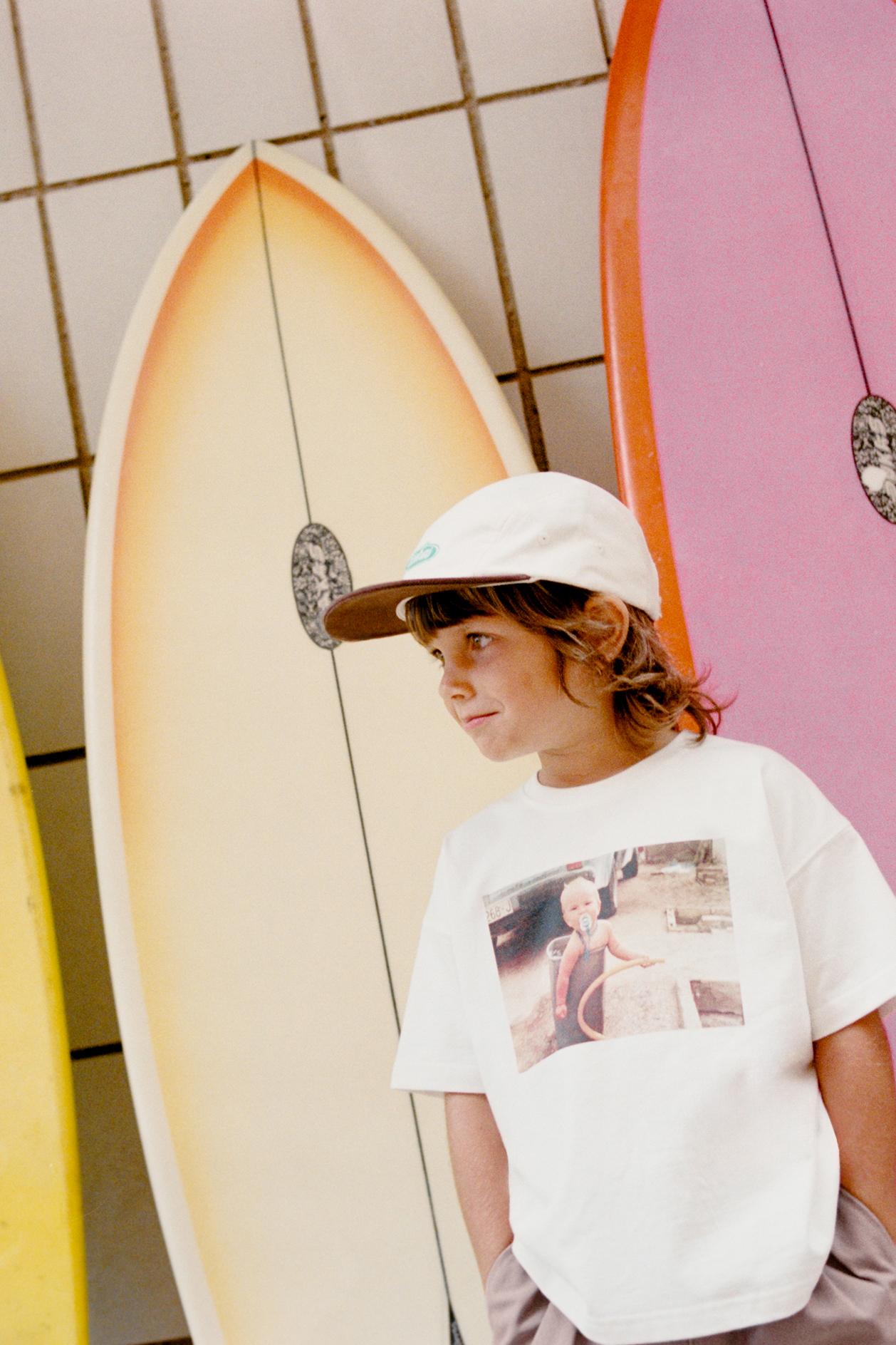 PUKAS SURF PHOTOGRAPHY T-SHIRT